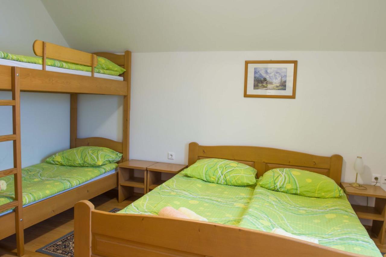 Apartments Pri Marjetki Cerkno Exterior photo